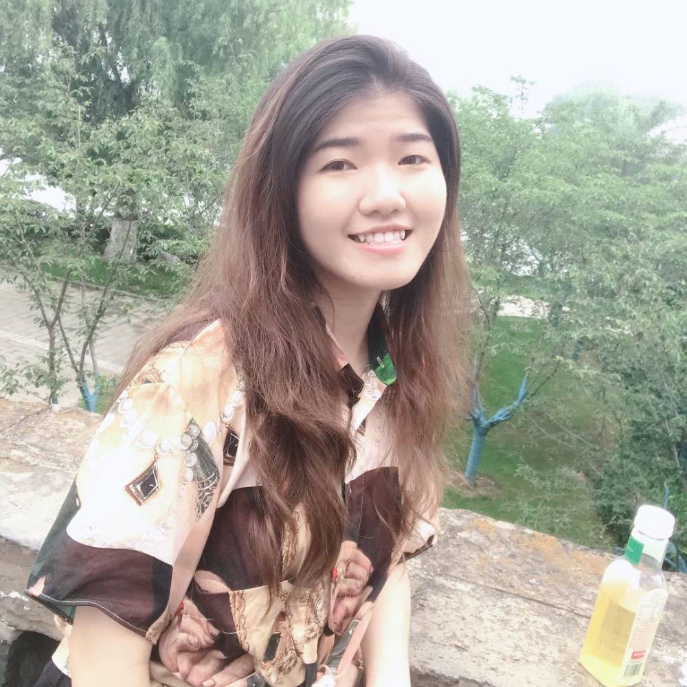 Dr. JINGYAO YE 叶婧瑶