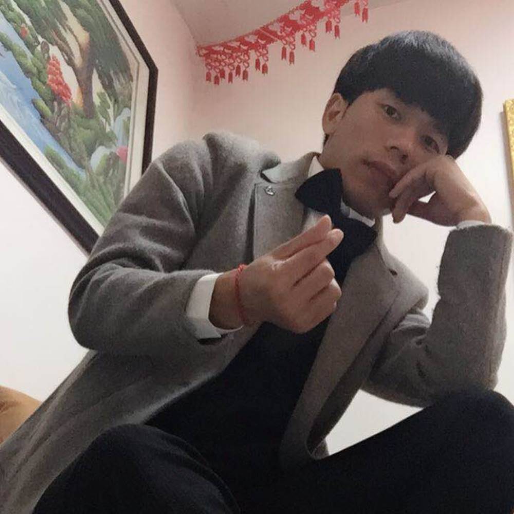 YANGYANG XU 徐杨杨