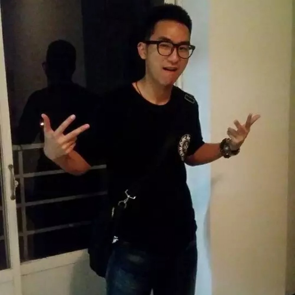 YAORONG CHEN 陈垚荣