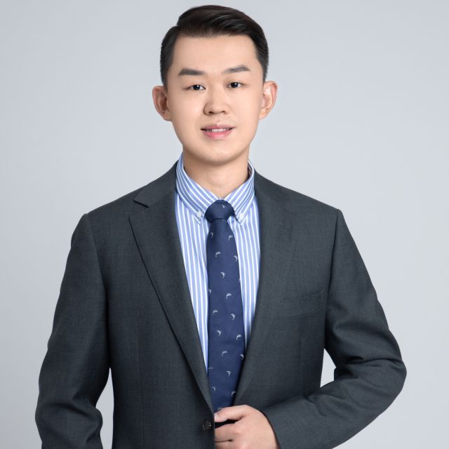 PENGYUE WANG 王鹏越