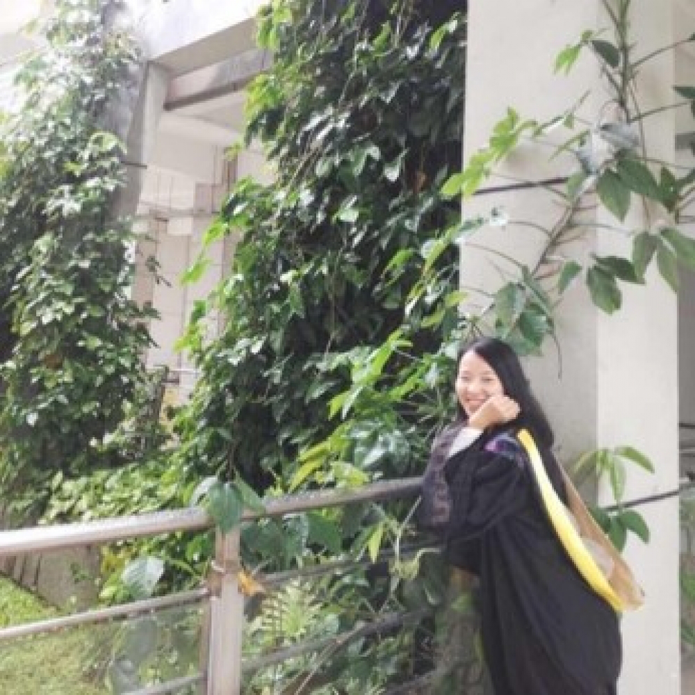 MINGRU ZHENG 郑明茹