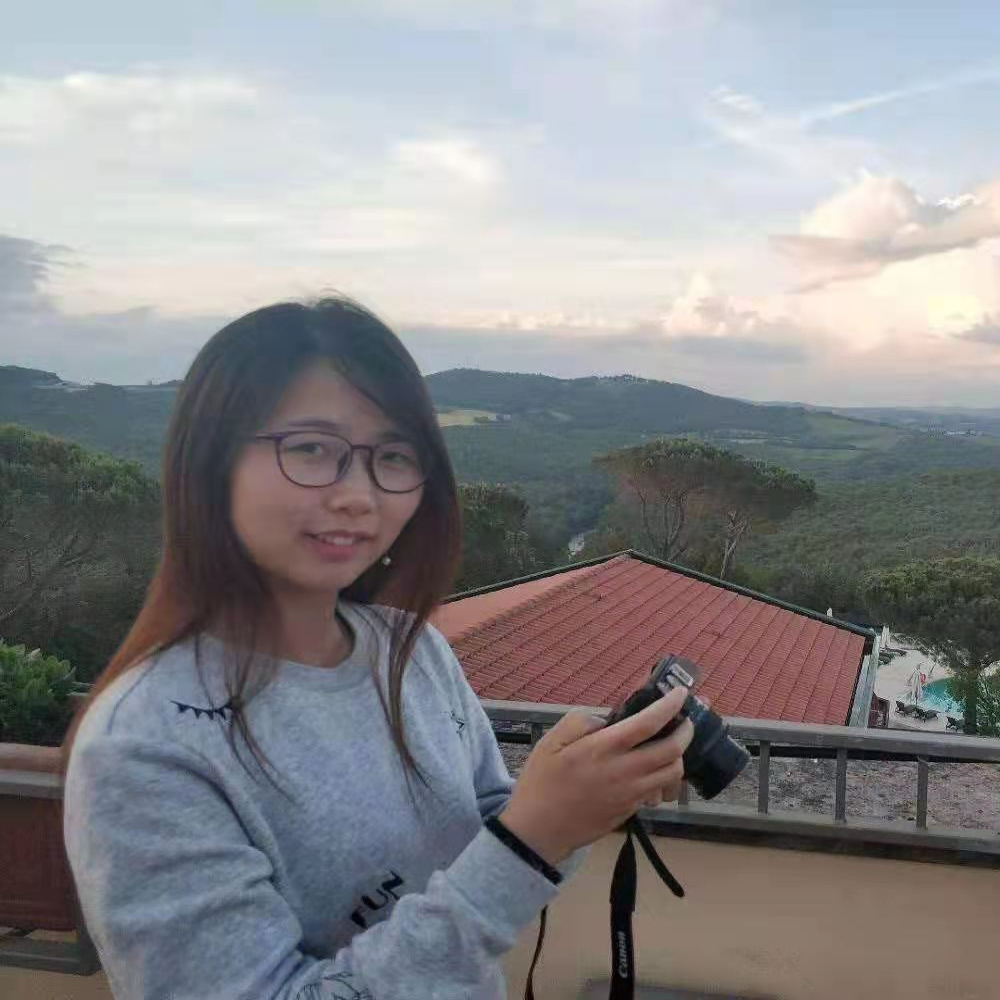 LIUPING ZHU 朱刘萍