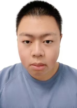 Zhiyuan Hewang 何汪致远